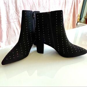 🔥What's Hot!!🔥H Halston Women’s Tokyo Bedazzled Booties! New